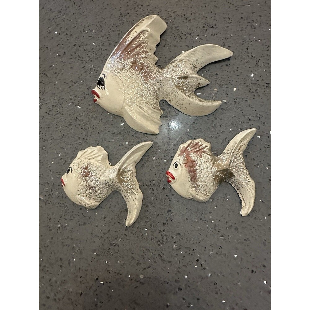 Vintage 50s Chalkware Wall Fish Family Retro Midcentury Gold Glitter Details